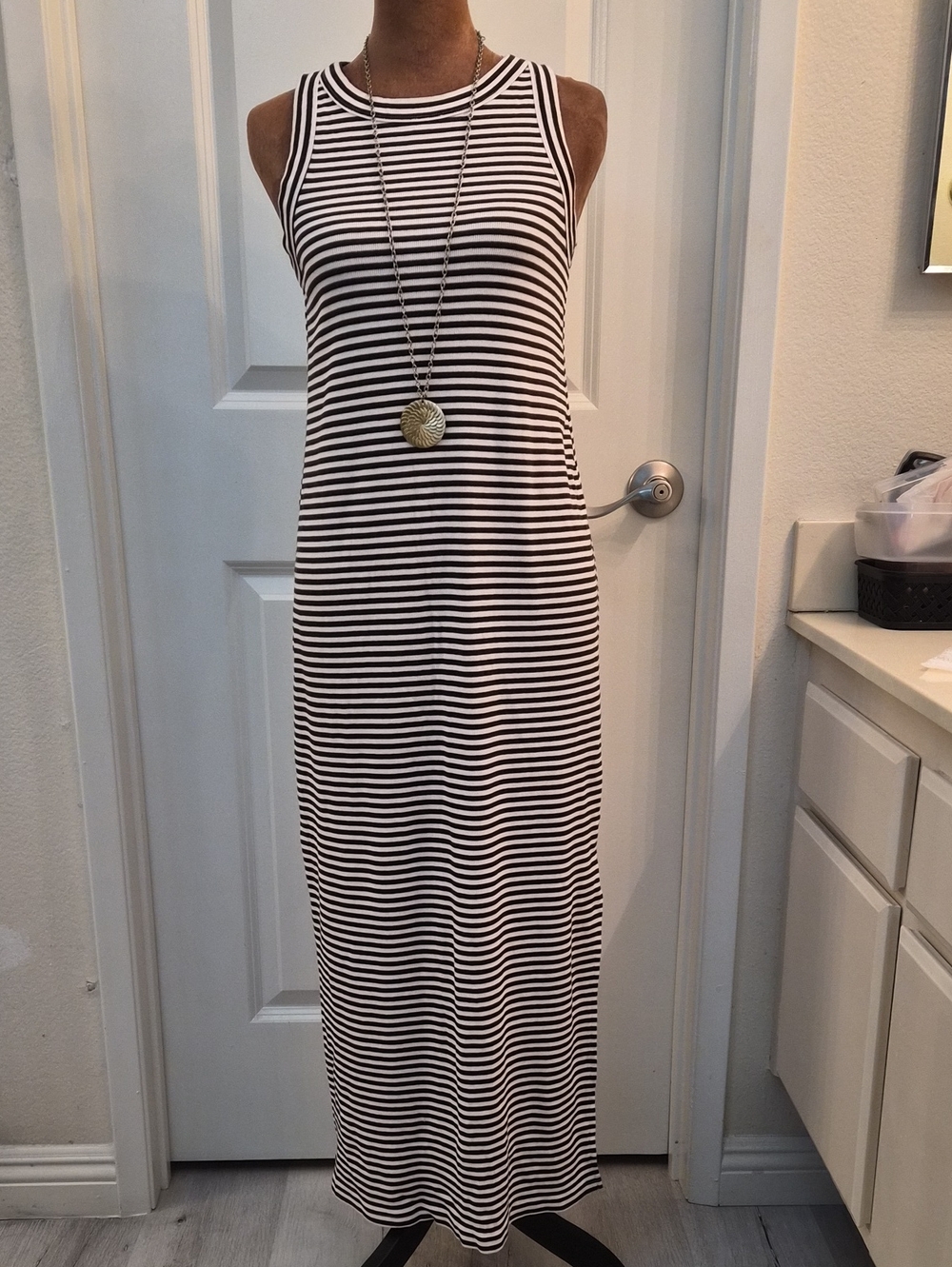 LOFT Black and White Striped Sleeveless Maxi Dress.Size M.(Necklace Included)